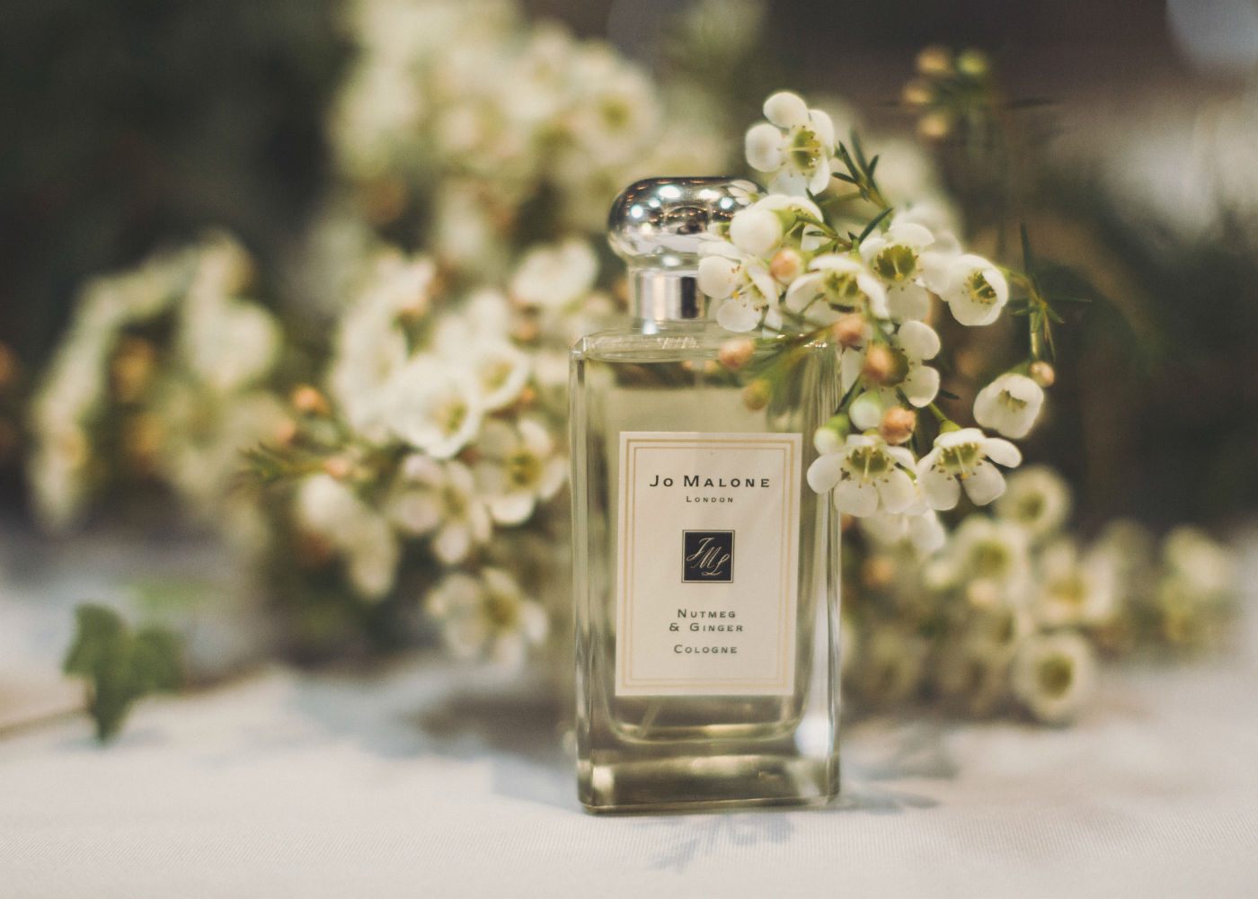 Джо малон духи. Одеколон Jo Malone Garden Lilies. Jo Malone Orange Blossom EDC 100ml Tester. Jo Malone Orange Blossom Scented. Джо Малон Возраст.